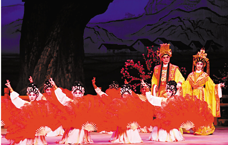 ◆去年演出新劇《繁華三夢》。