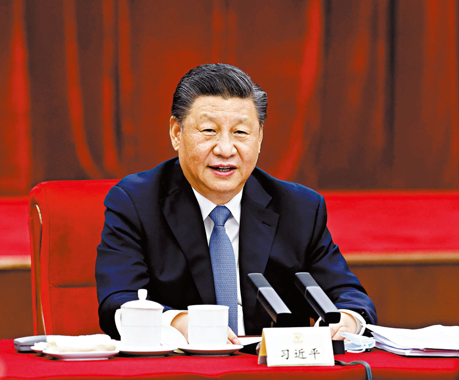 ◆ 3月6日，習近平看望參加全國政協十三屆五次會議的農業界、社會福利和社會保障界委員，並參加聯組會，聽取意見和建議。 新華社