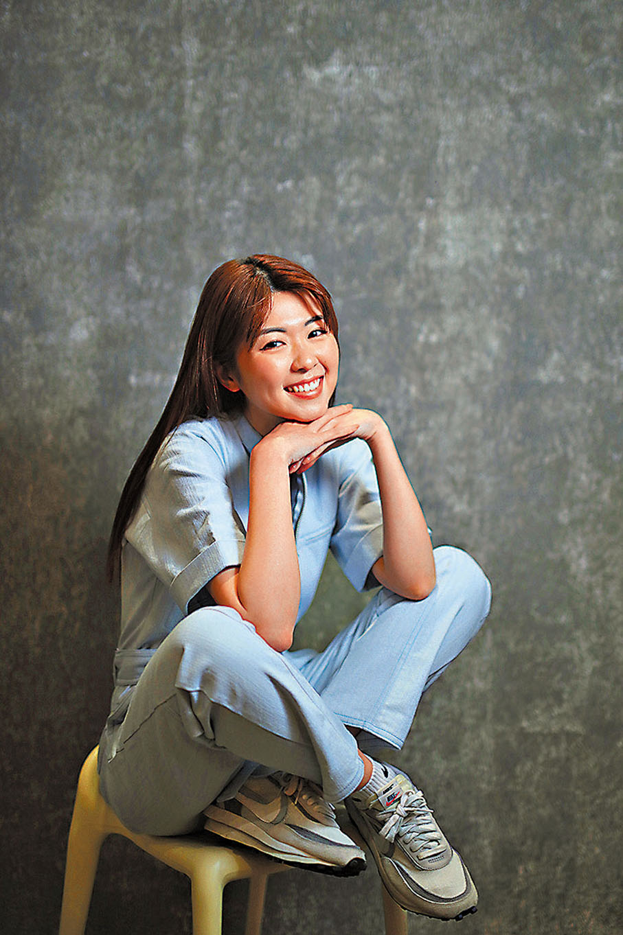 ◆Hillary表示有去學演戲和跟老師學唱歌。