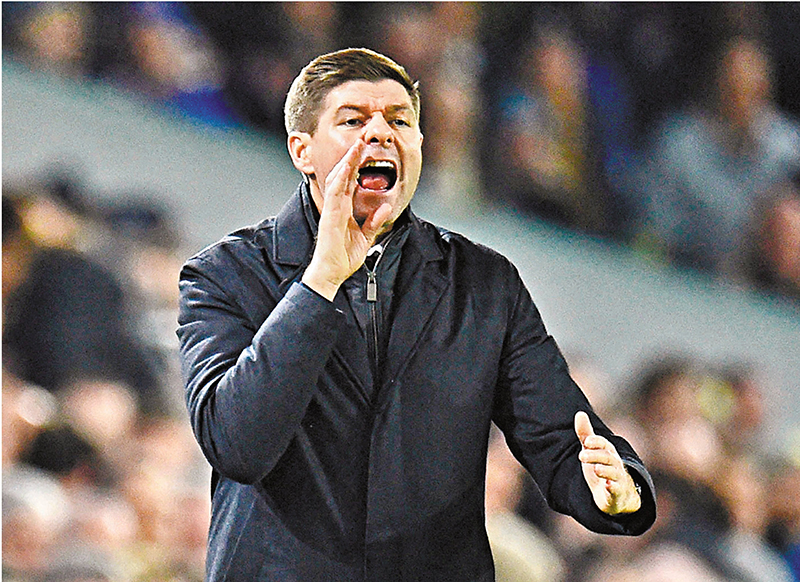 阿士東維拉領隊  謝拉特