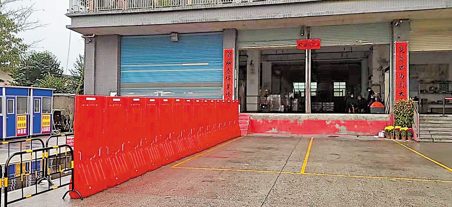 ◆深圳恒峰物流以前貨物爆倉，如今變得空蕩蕩。