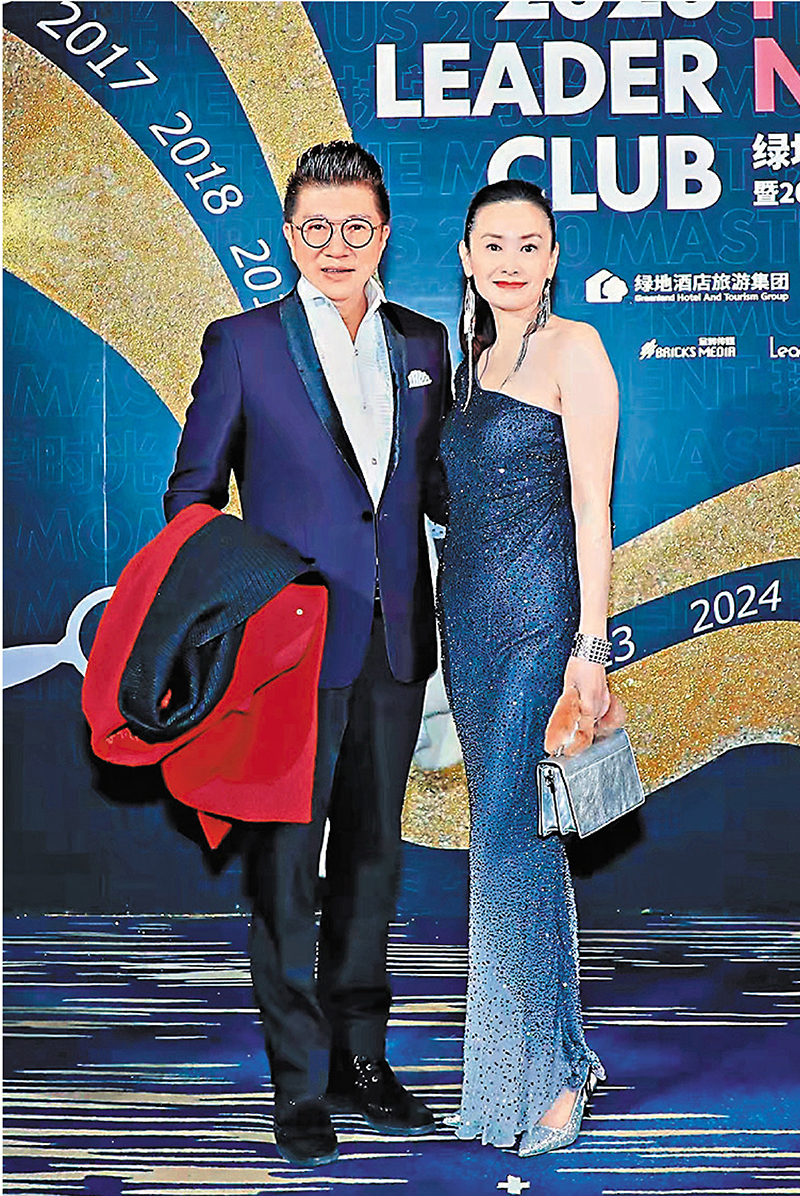 ◆李道洪與妻子金禕既是夫妻，又是工作上的夥伴，二人經常有影偕雙。