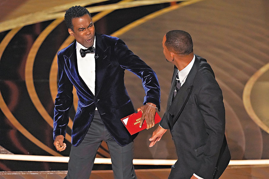 ◆韋史密夫出手打人瞬間。