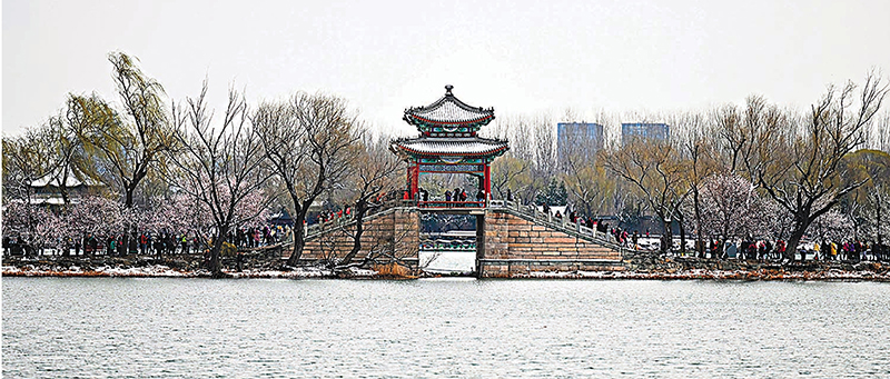 ◆雪後頤和園西堤一景