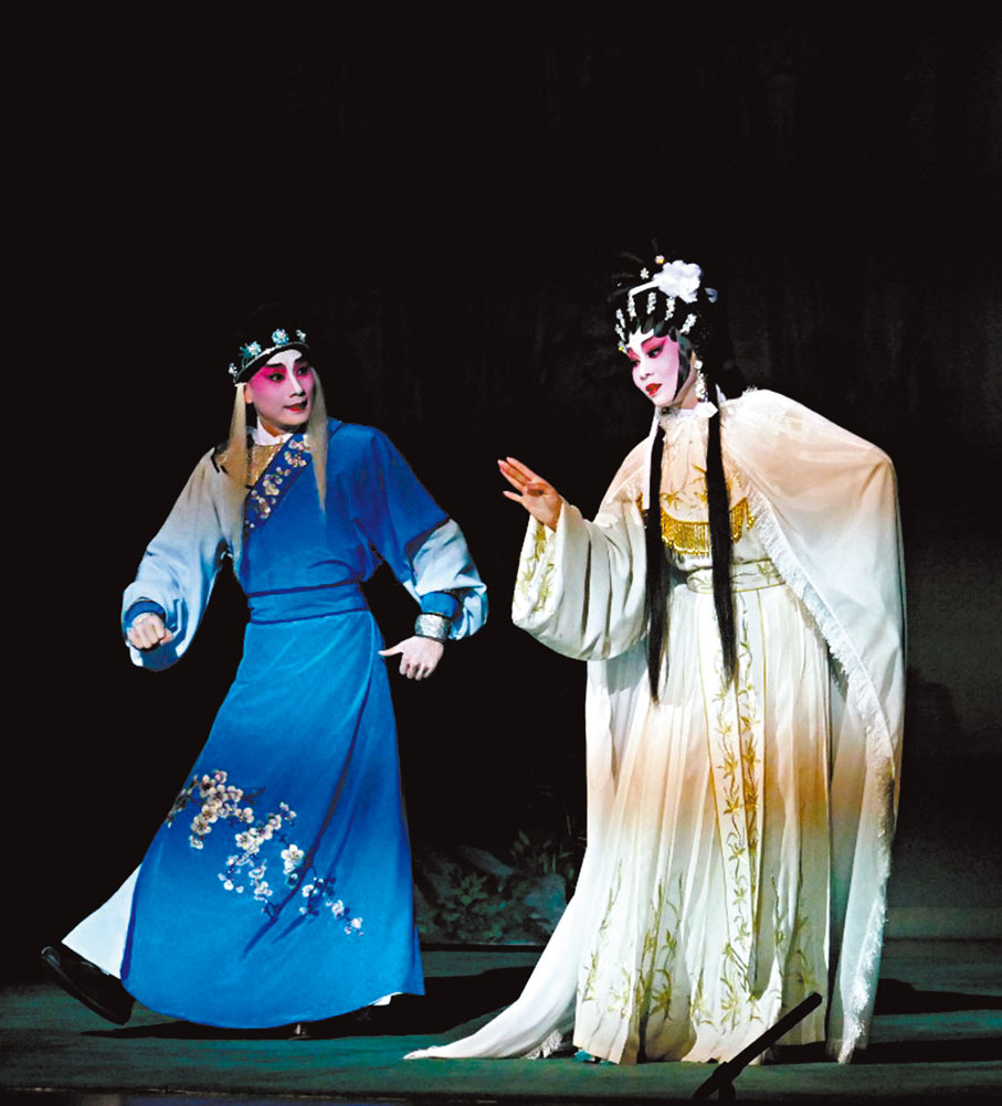 ◆王志良和林穎施是舞台上的好拍檔，曾合演《絕情谷底俠侶情》。