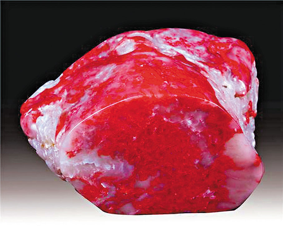 ◆赤峰巴林石原石。資料圖片