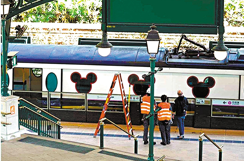 ◆港鐵迪士尼線架空電纜出現故障，列車服務受阻逾12小時。 MTR Service Update Fb圖片