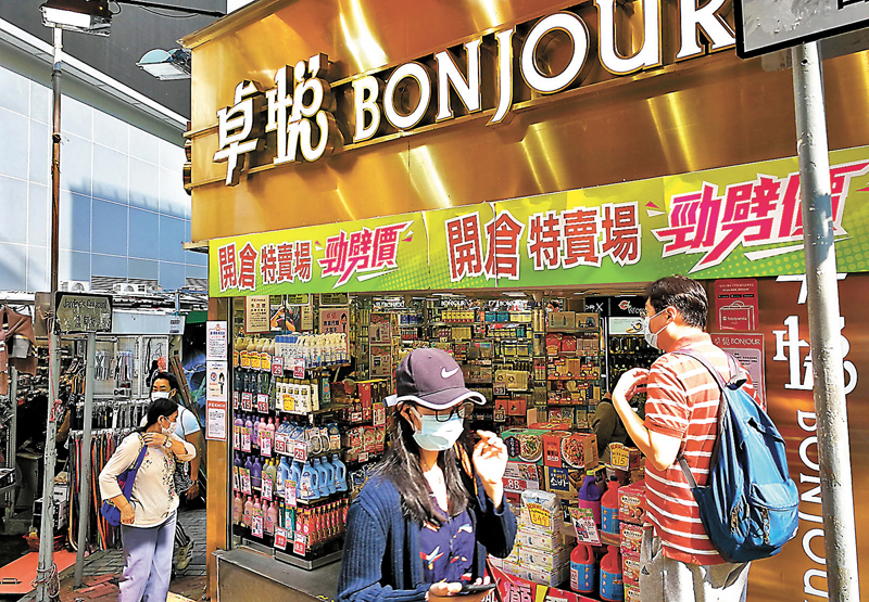 ◆卓悅表示於消費券派發前後，線上網店和線下門市都會進行不同階段的優惠。