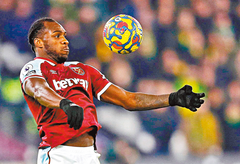 ◆韋斯咸主力射手米查利安東尼奧鬧入球荒。  法新社