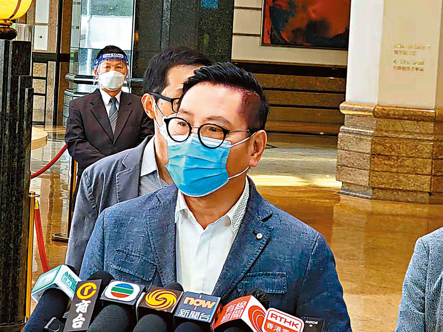 ◆史立德提名李家超參選。 大公文匯全媒體記者  攝