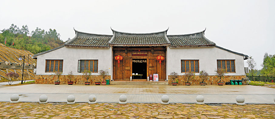 ◆距離下草埔冶鐵遺址約100米的展示館，陳列分千年鐵場、冶煉神工、遠過重洋等5部分