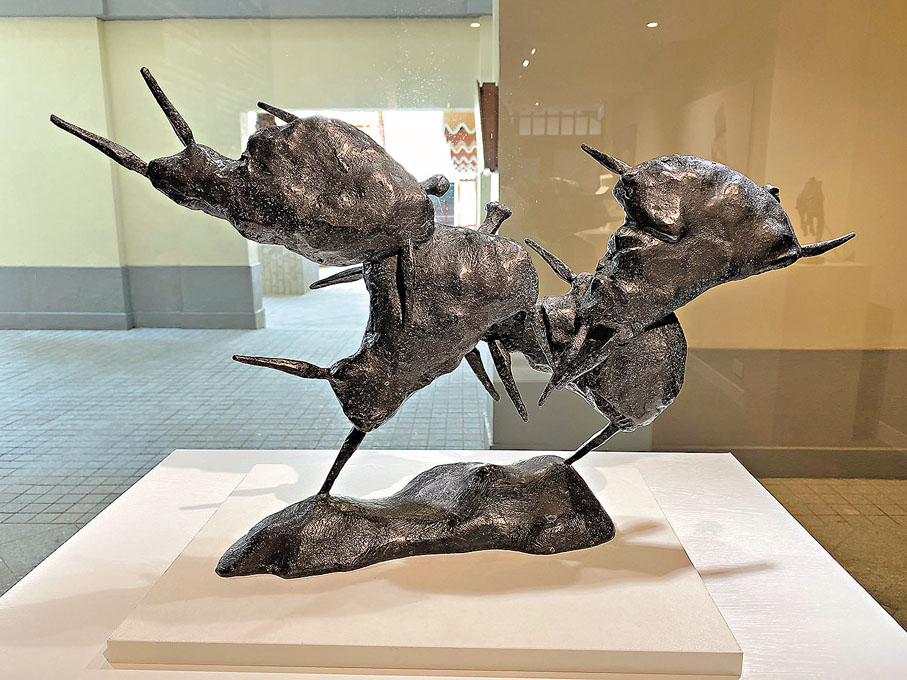 ◆青銅雕塑《我們一起走吧》