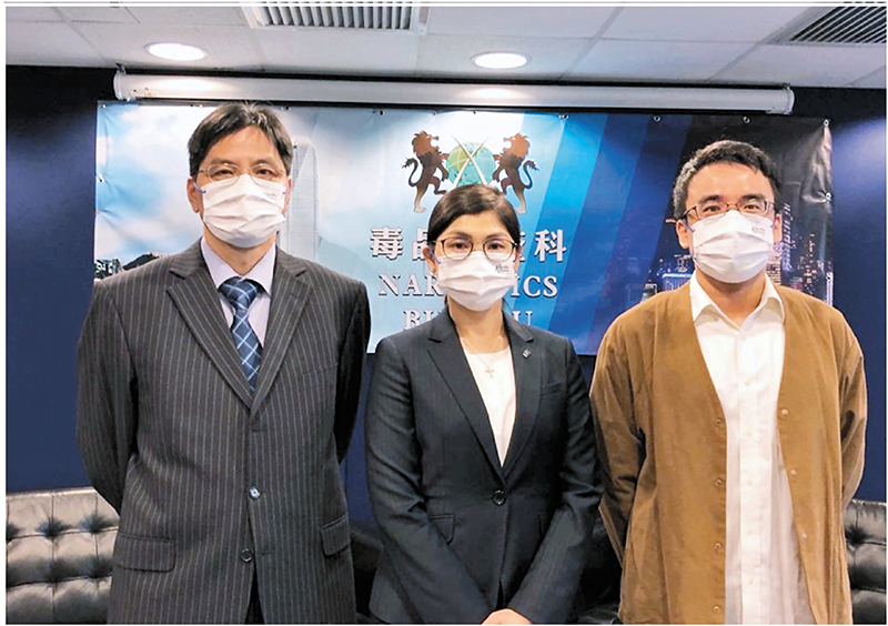 ◆左起:鄧偉光、李蔚詩、司徒錦燊接受訪問。 香港文匯報記者 攝