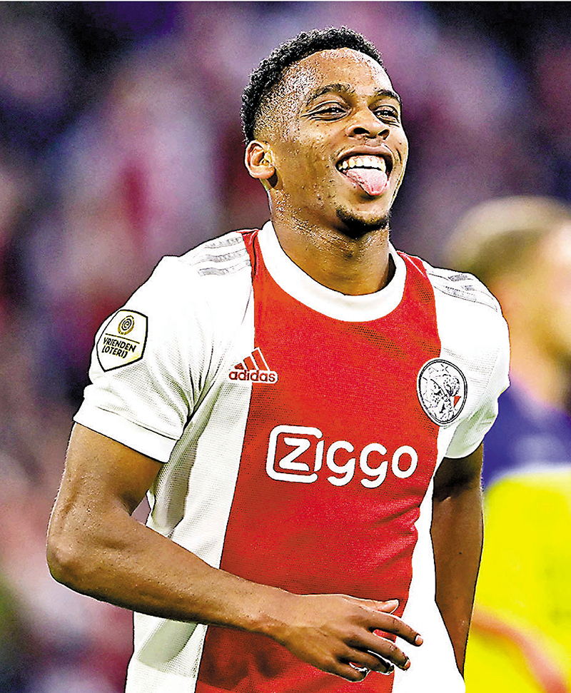 ◆添巴是坦哈格目前在阿積士的後防核心。  法新社