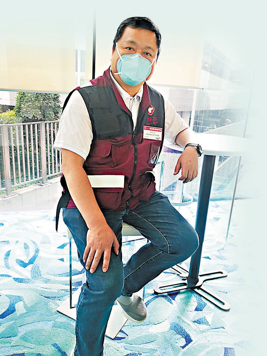 ◆內地援港醫療隊總領隊、中山大學附屬第三醫院感染科教授崇雨田。香港文匯報記者  攝