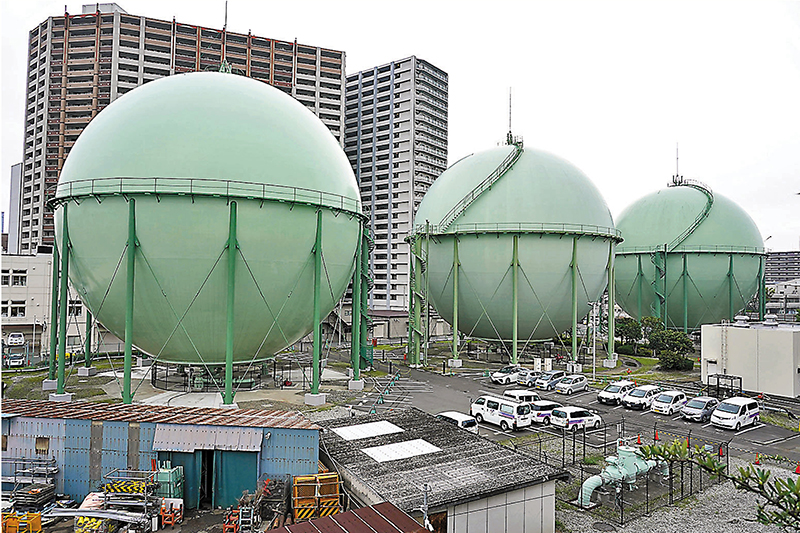◆ 日本逐步停用燃煤發電並關閉核電站，極依賴進口天然氣。 資料圖片