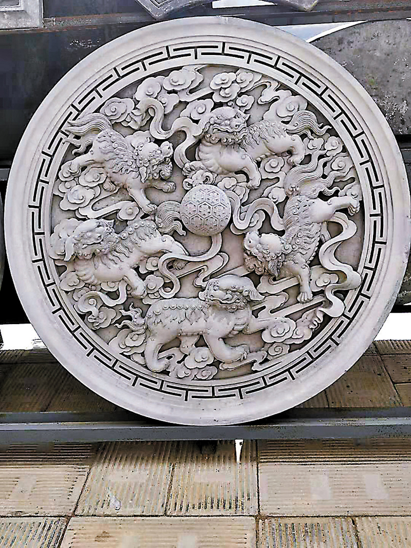 ◆磚雕「群獅戲珠」