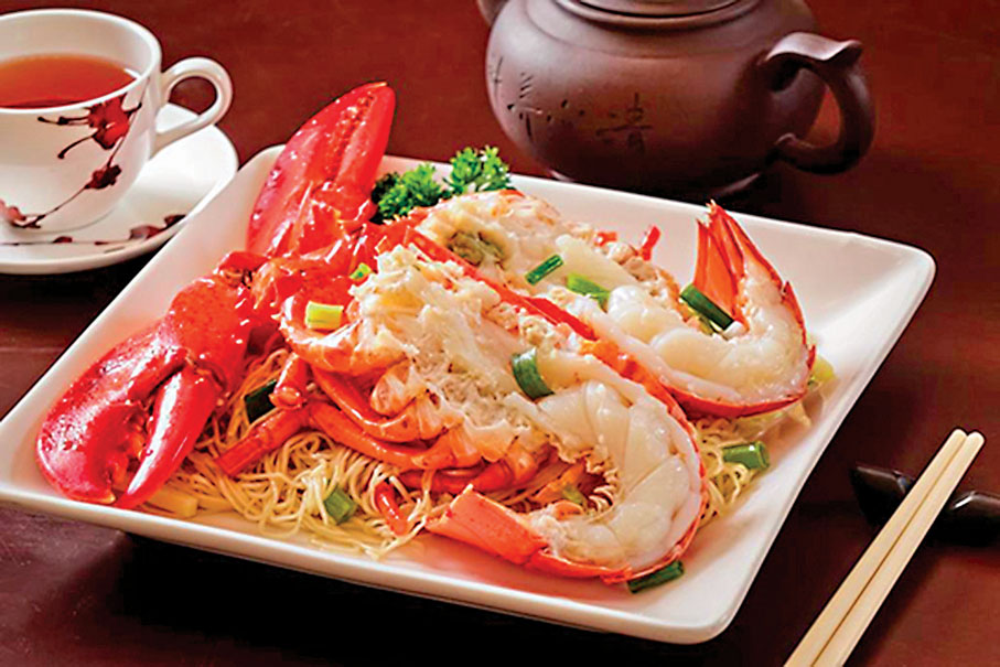 ◆上湯焗龍蝦配伊麵