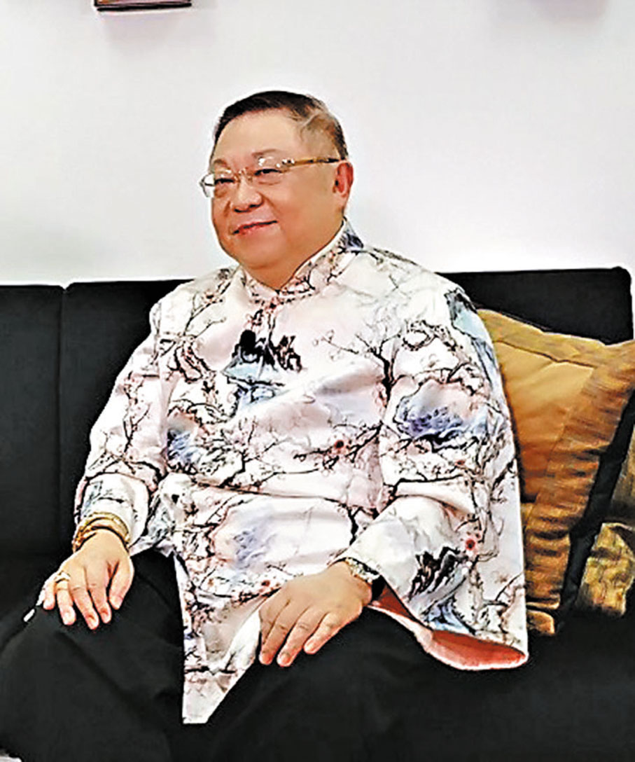 ◆李居明宣布新光戲院重開，陸續有好戲上演。