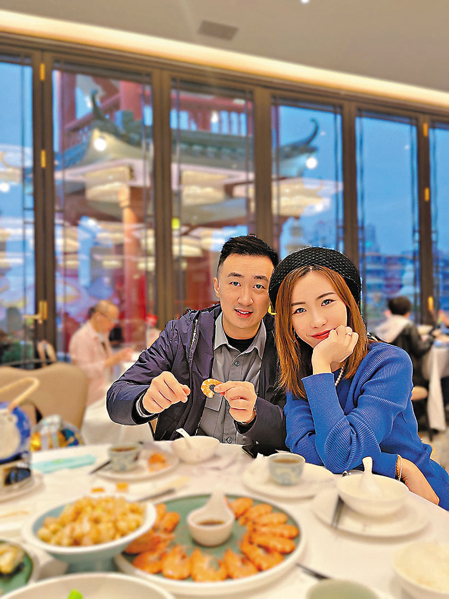 ◆孫弘睿和太太得閒來一次美食之約。 受訪者供圖