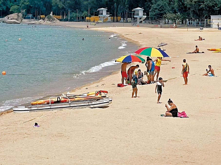 ◆救生員施救現場。 受訪者供圖