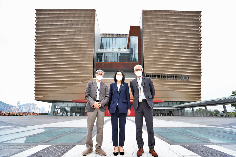 ◆左起：嚴迅奇、馮程淑儀及吳志華。香港文匯報記者  攝