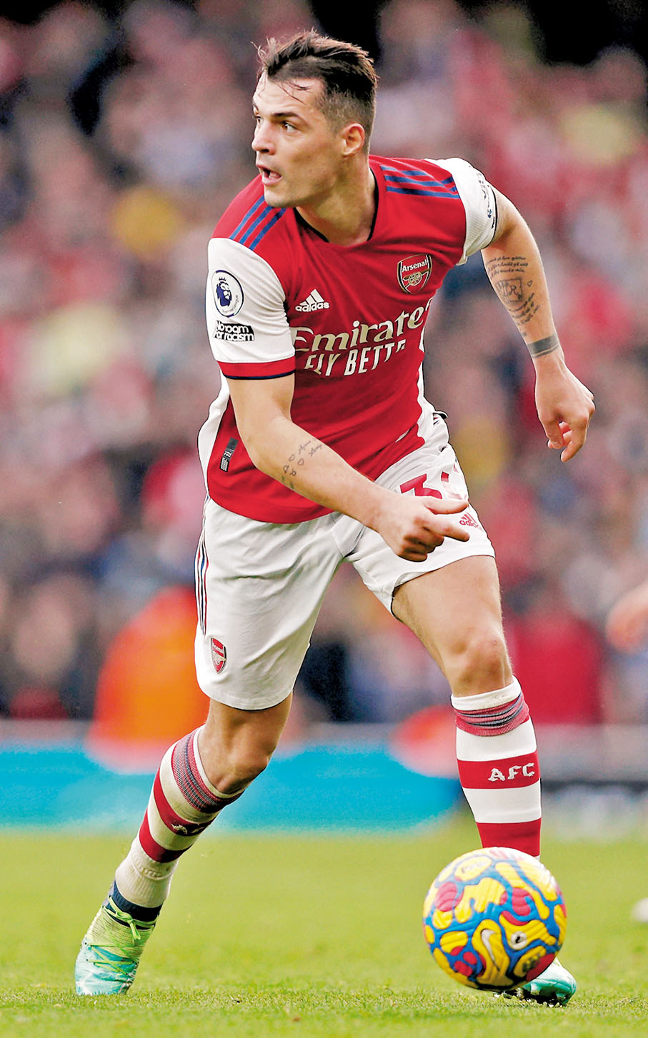 ◆阿仙奴核心格列沙加在中場築起屏障，協助後衛們防守。  法新社