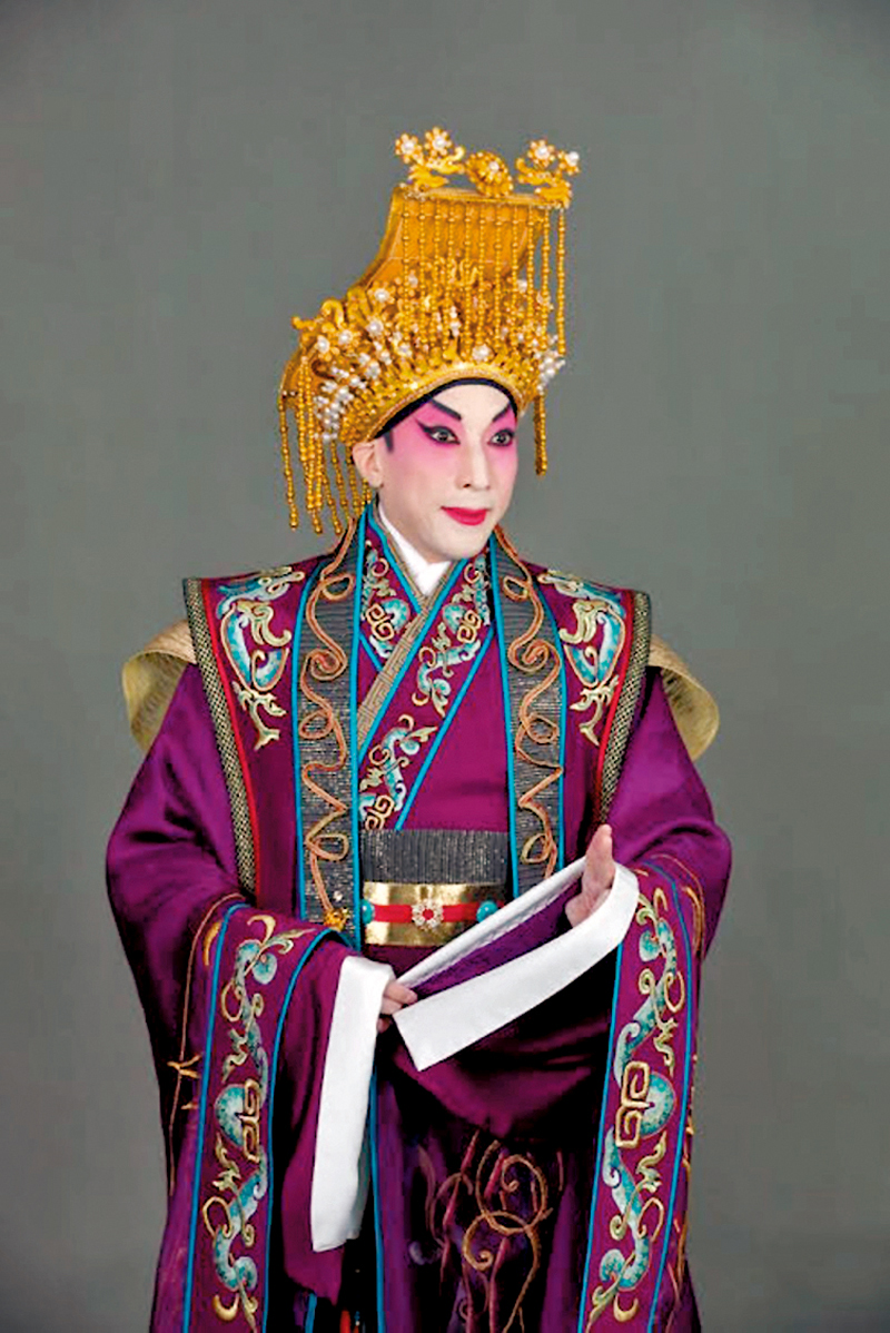 ◆煒唐演李後主的扮相,有任姐演電影《李後主》的特色。