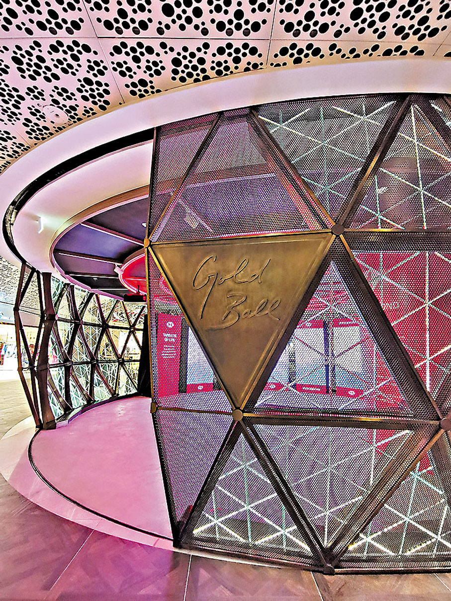 ◆側看成為打卡點