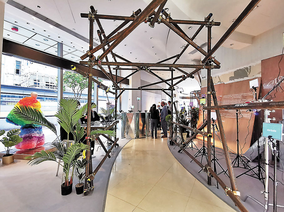 ◆位於K11 Art Mall的時裝跨界NFT Pop-up