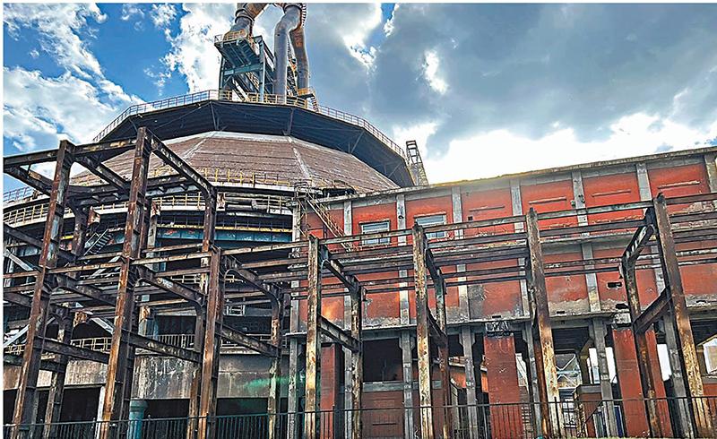 ◆恢弘的煉鋼爐、斑駁的廠房，硬朗的蒸汽朋克風寫滿歷史的滄桑感。