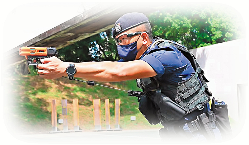 ◆警隊去年10月引入的「胡椒水發射器」，不會致命及造成永久傷害。 資料圖片