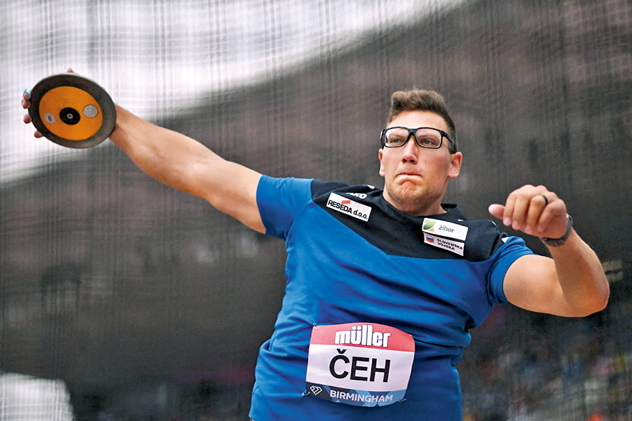 ◆ 切赫在比賽中。法新社