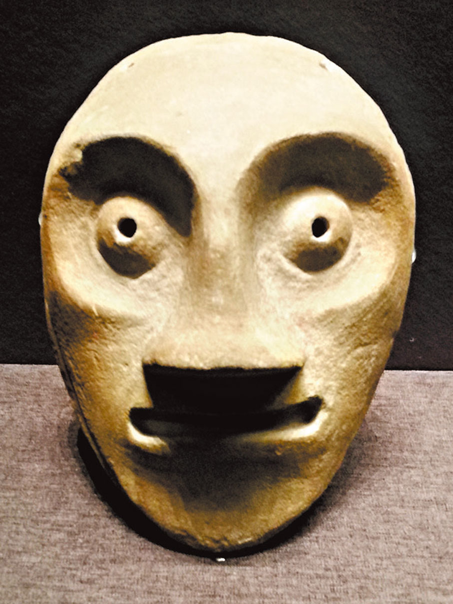 ◆新疆伊犁哈薩克自治州新源縣出土的石面具（10-13世紀）