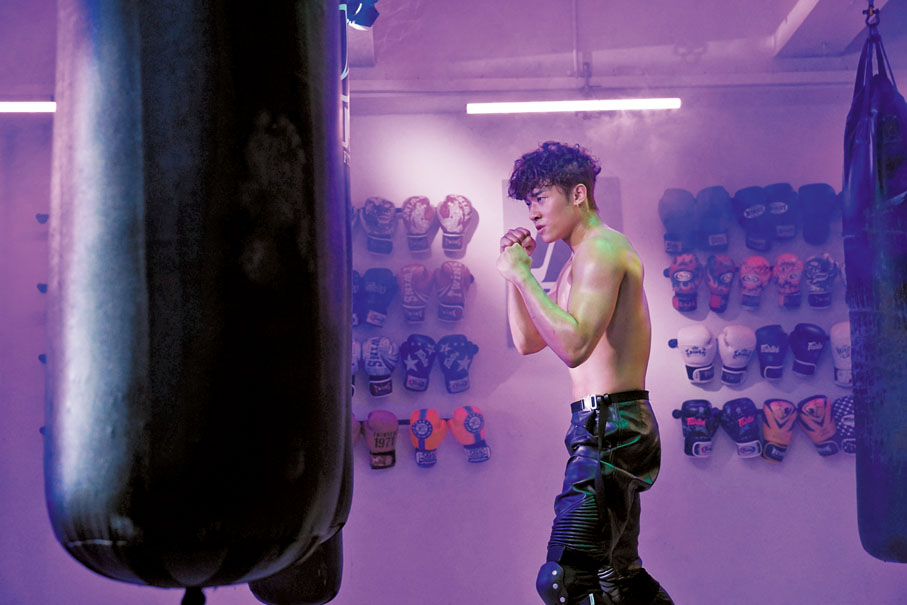 ◆ 陳毅燊要在鏡頭前展示結實的肌肉。