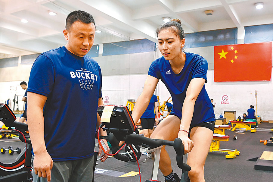 ◆中國女排隊員早前在漳州集訓。 中新社