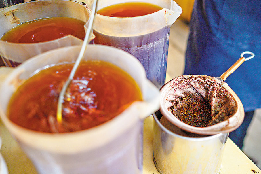 ◆製作拉茶的原料和器具