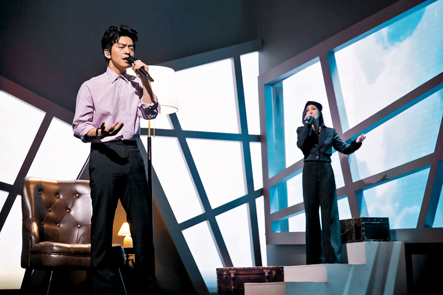 ◆ 李健和千嬅首度合作。