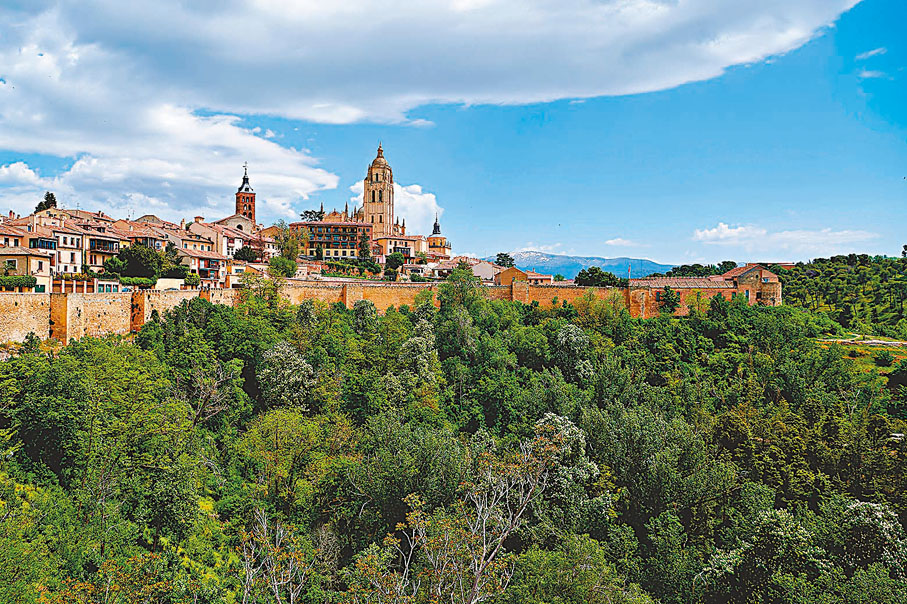 ◆西班牙歷史古城塞哥維亞風光
