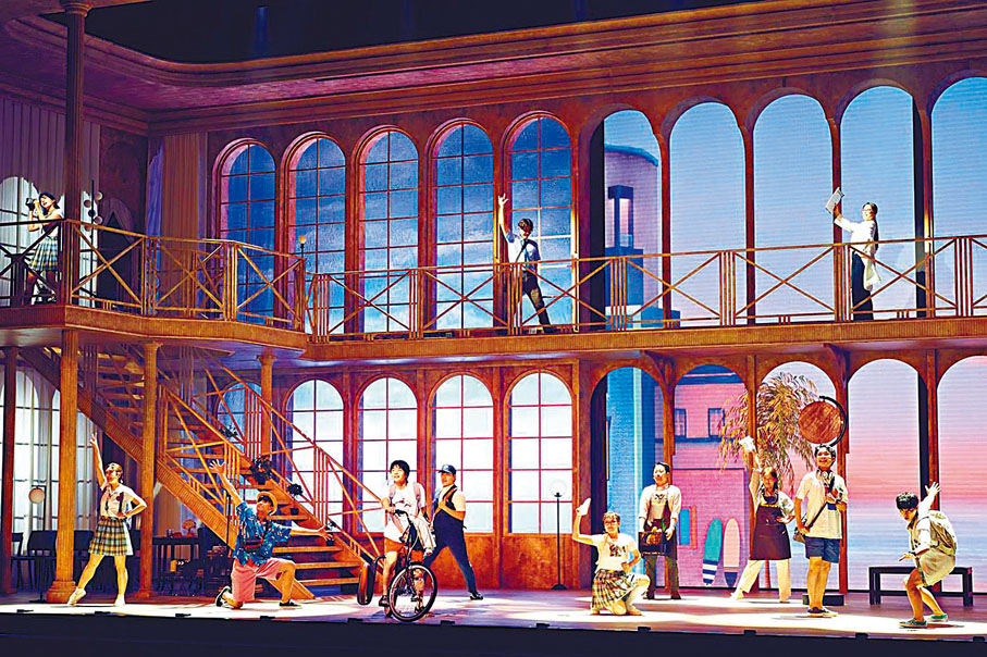 ◆PENTAGON成員珍虎（中）希望香港粉絲好好享受他們的演出。