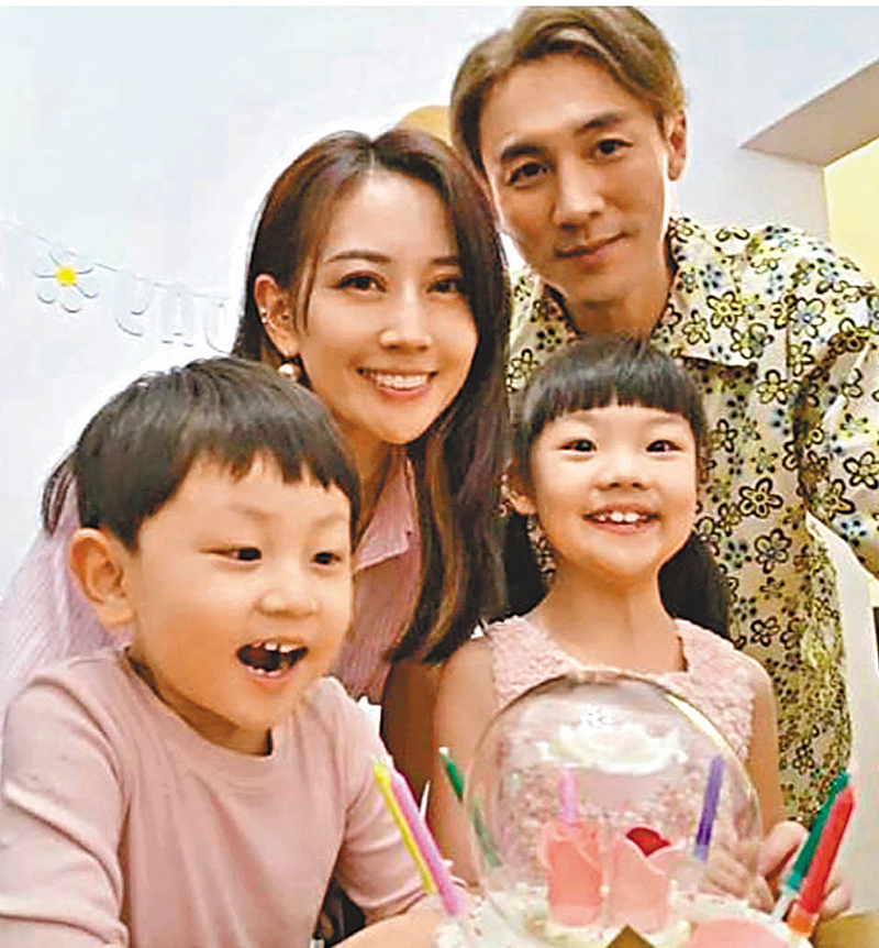 ◆譚俊彥晒出一家四口的溫馨合照。