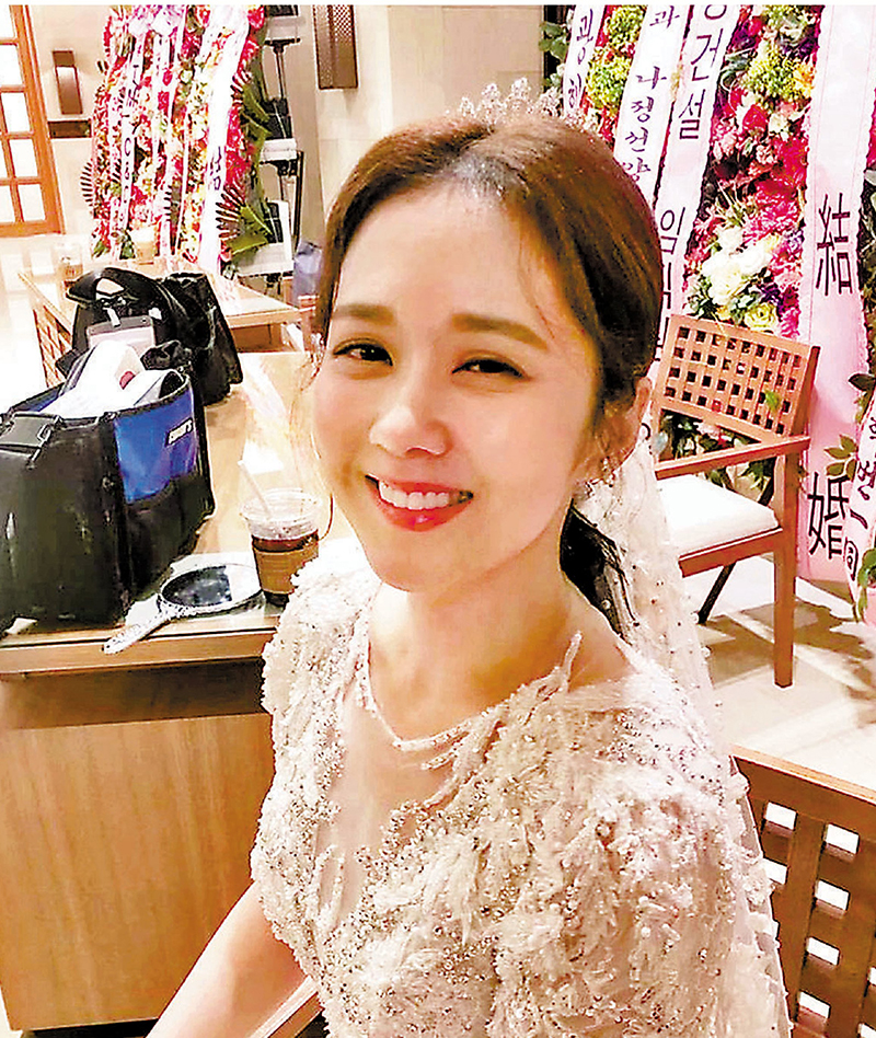 ◆ 張娜拉曾穿上婚紗演出，如今終成真。   網上圖片