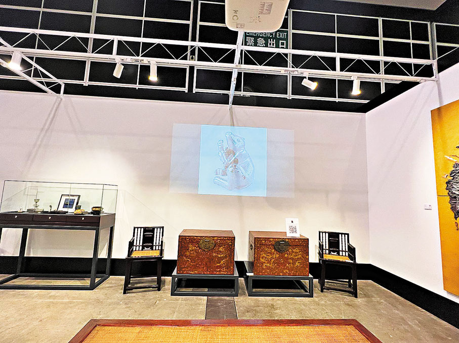 ◆今年典亞藝博展亭推出NFT與沙盒對碰的項目。