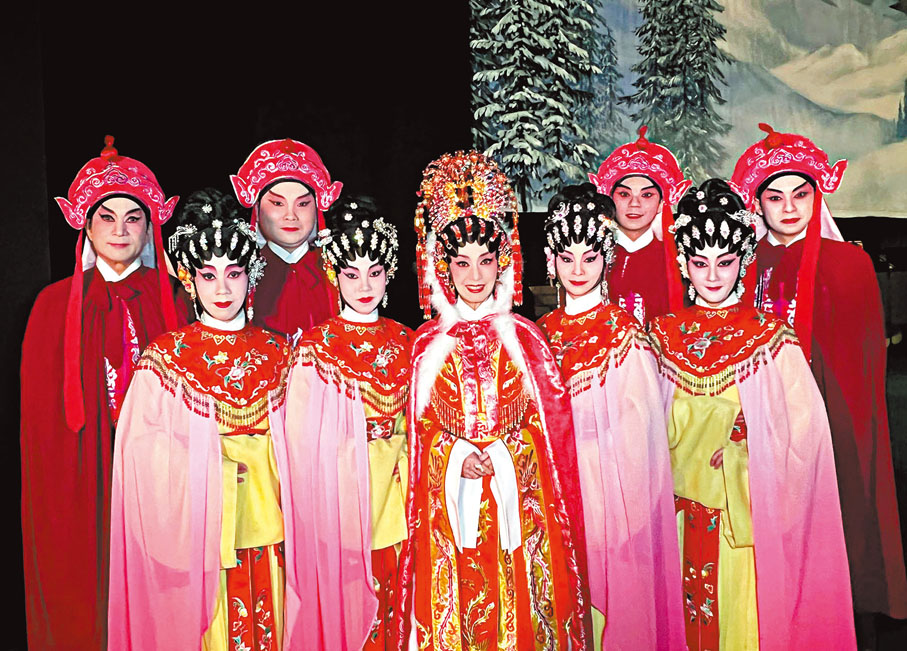 ◆米雪在電影中唱出紅線女名曲《昭君出塞》。