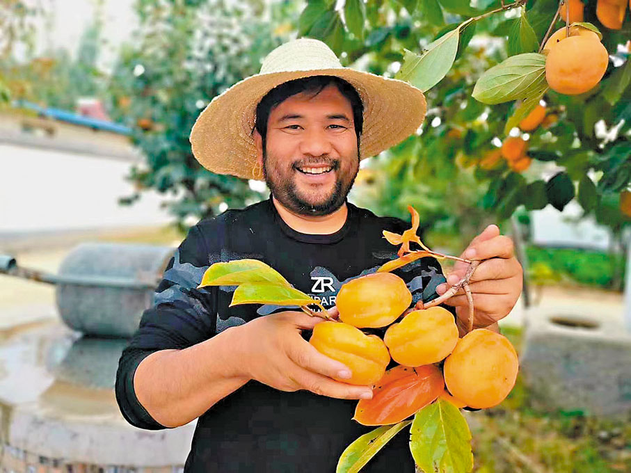 ◆易水「柿仔」——易縣微創農村信息合作社的創辦人王永旺。