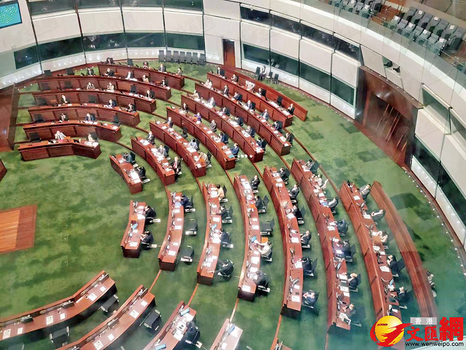 ◆ 立法會通過第六屆政府架構重組方案下的決議案，7月1日正式生效。 大公文匯全媒體記者 馮沛賢 攝