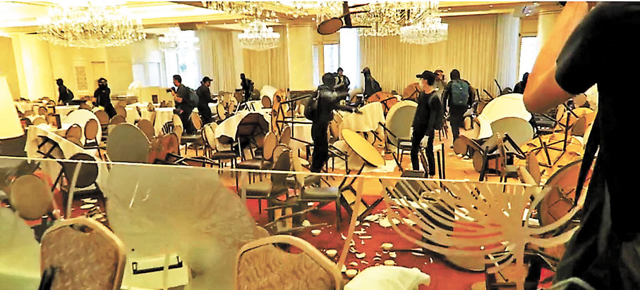 ◆圖為2019年11月10日，沙田大會堂「美心皇宮」大酒樓遭暴徒破壞。 資料圖片