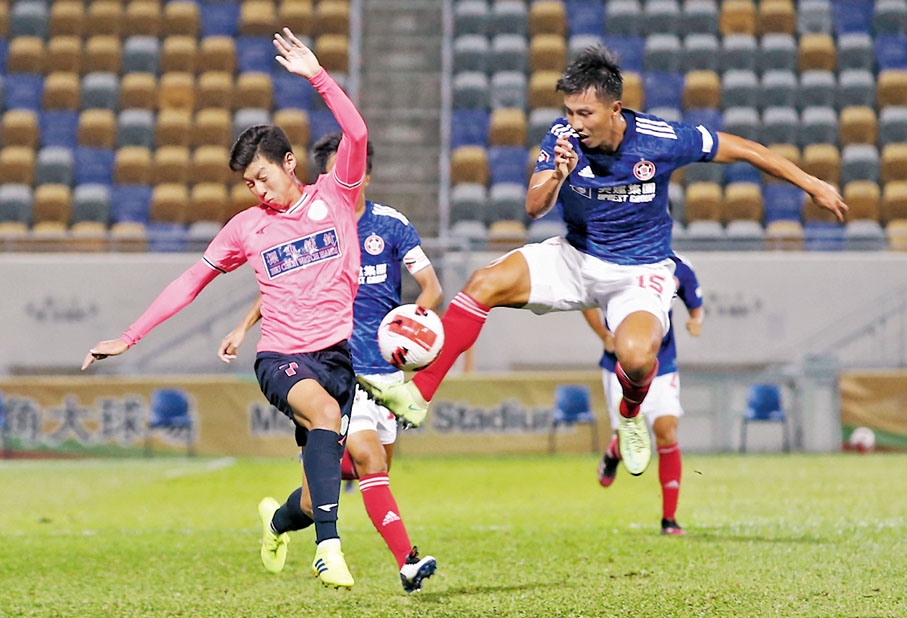 ◆ 馮慶燁（右）突宣布離隊。 香港文匯報記者黎永淦 攝