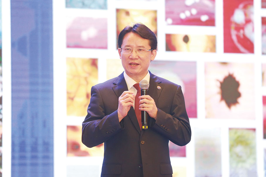 ◆ 茅台集團董事長丁雄軍激情演繹世界一流上市企業願景。