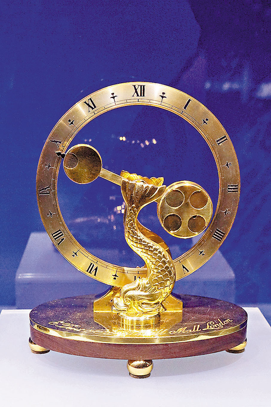 ◆英國20世紀木製金屬盤枱鐘